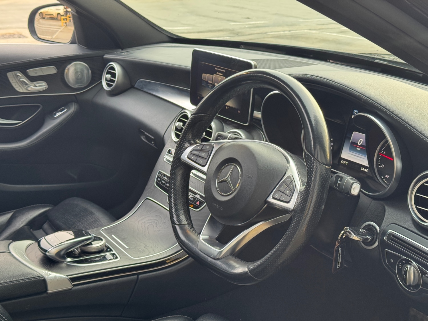 Used Mercedes-Benz C Class 2014 for sale - 77101620: Photo 13