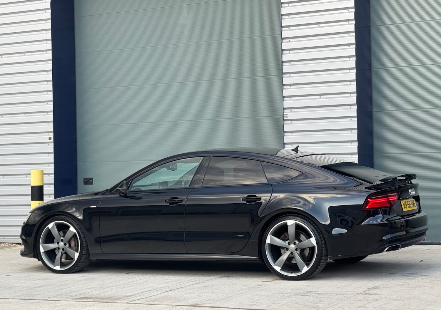 Used Audi A7 2016 for sale - 76931874: Photo 8