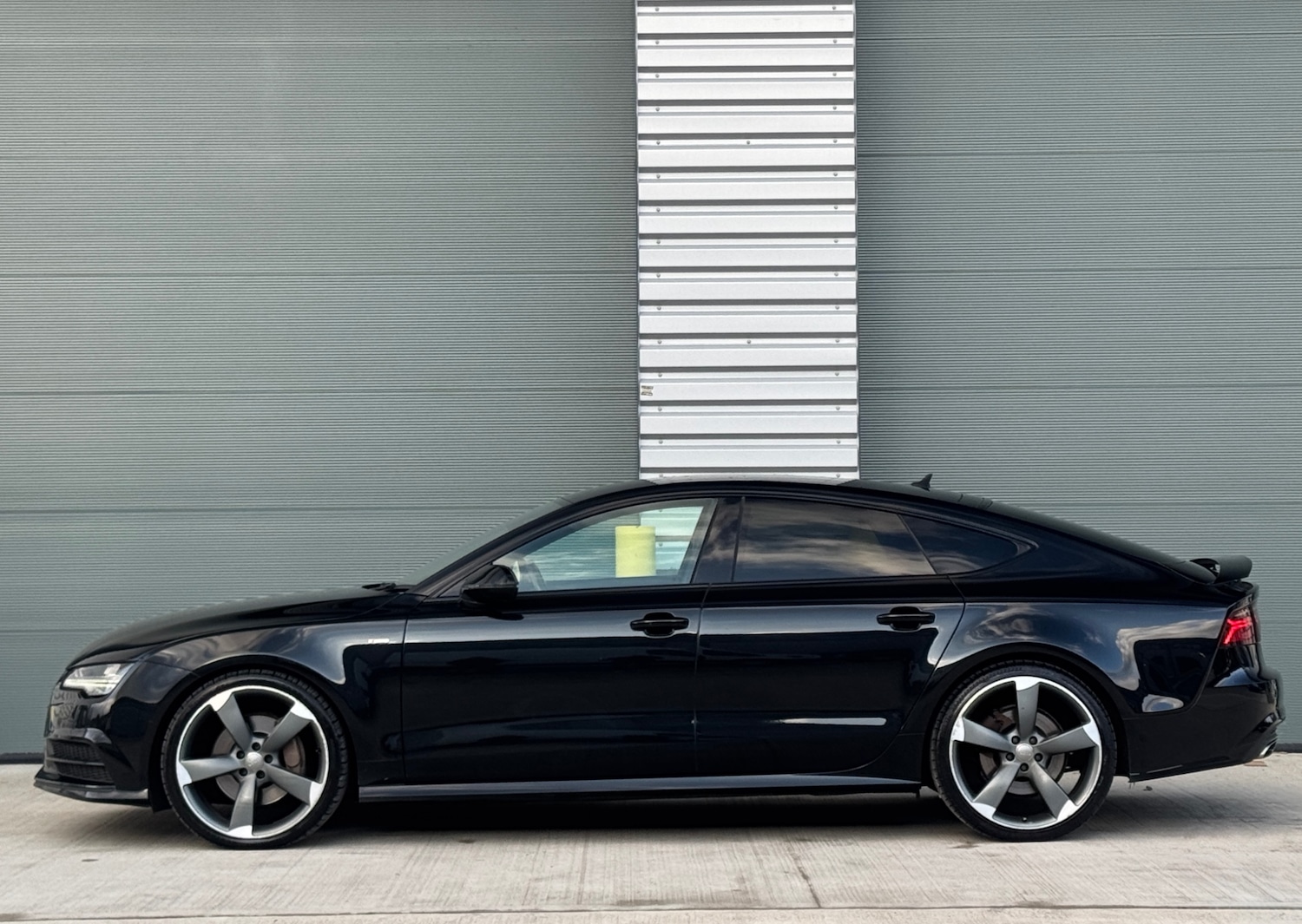 Used Audi A7 2016 for sale - 76931874: Photo 9