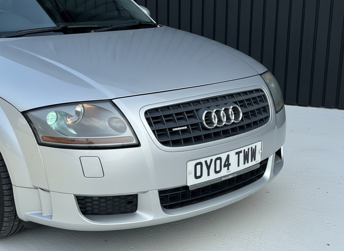 Used Audi TT 2004 for sale - 78198873: Photo 10
