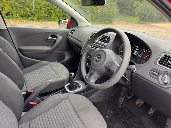 Used Volkswagen Polo 2014 for sale - 76254837: Photo 11
