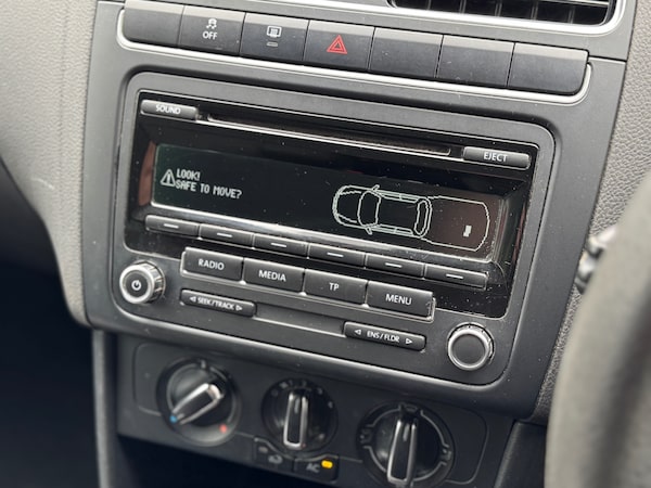 Used Volkswagen Polo 2014 for sale - 76254837: Photo 16