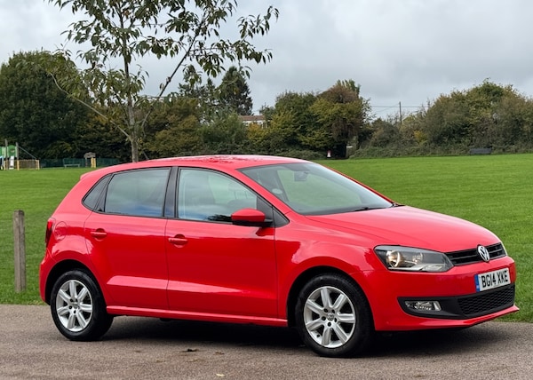 Used Volkswagen Polo 2014 for sale - 76254837: Photo 1