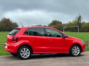 Used Volkswagen Polo 2014 for sale - 76254837: Photo 3