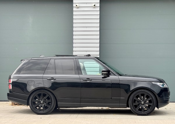 Used Land Rover Range Rover 2019 for sale - 76174355: Photo 2