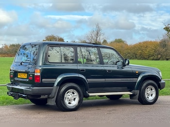 Used Toyota Land Cruiser Amazon 1996 for sale - 76463978: Photo