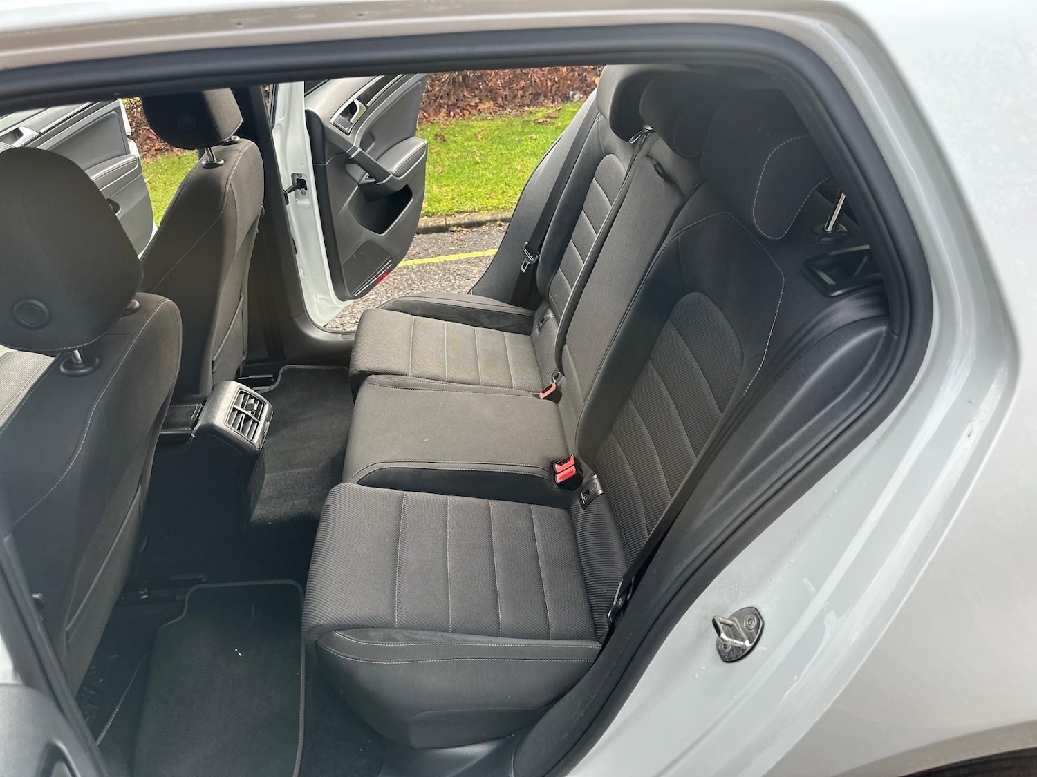 Used Volkswagen Golf 2019 for sale - 77055717: Photo 19