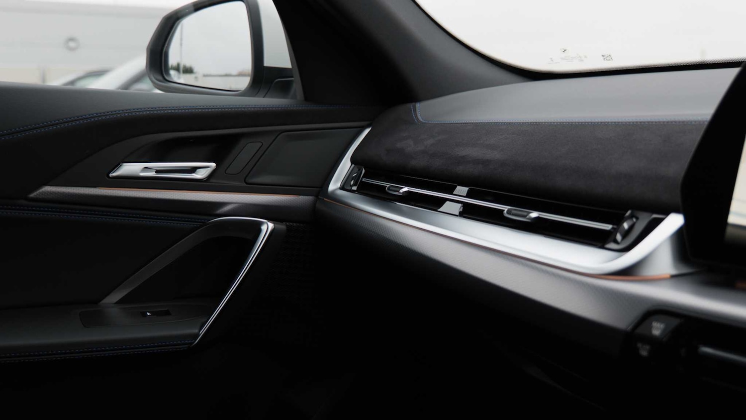 Used BMW iX2 2025 for sale - 77044121: Photo 33