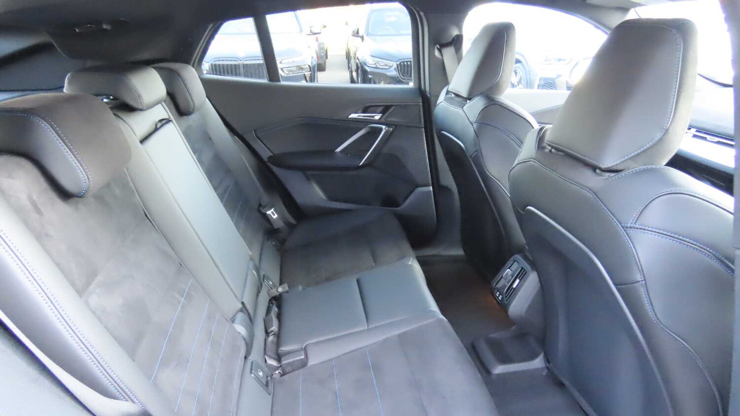 Used BMW iX2 2025 for sale - 77561042: Photo 12