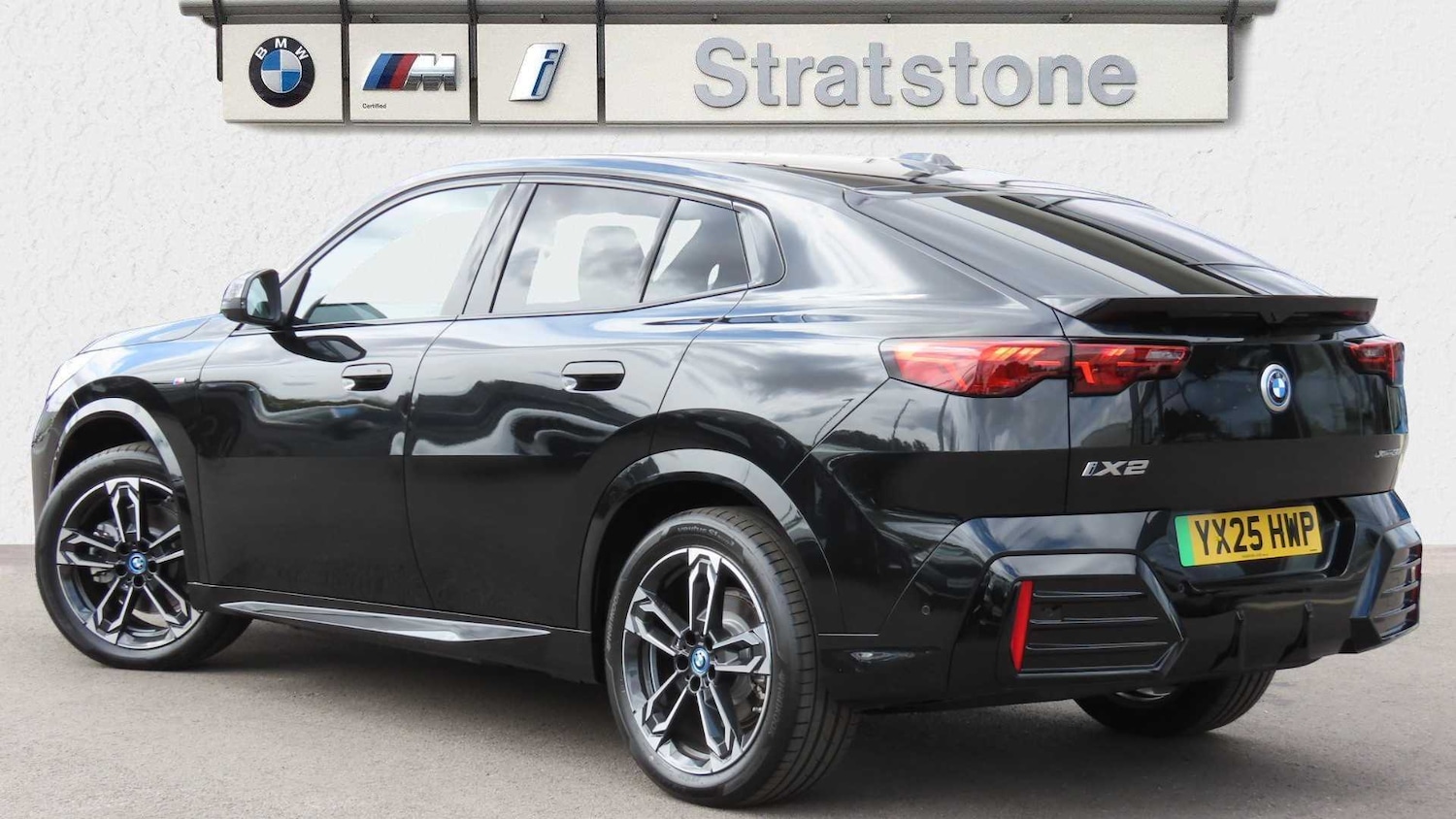 Used BMW iX2 2025 for sale - 77561042: Photo 2