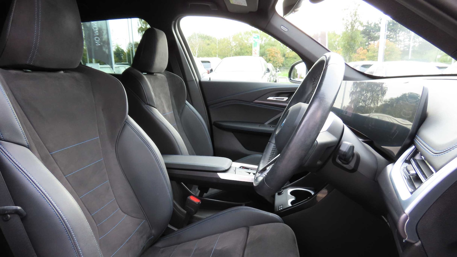 Used BMW iX1 2023 for sale - 76316148: Photo 11