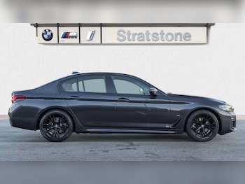 Used BMW 5 Series 2023 for sale - 77233108: Photo