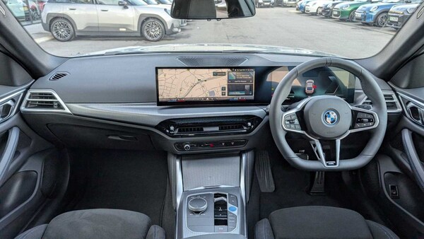 Used BMW i4 2025 for sale - 75216996: Photo 4