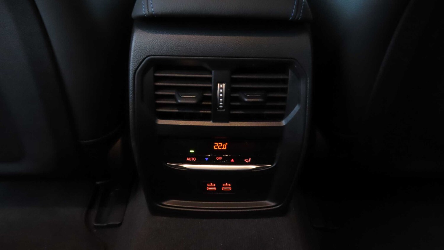 Used BMW i4 2025 for sale - 76435709: Photo 30