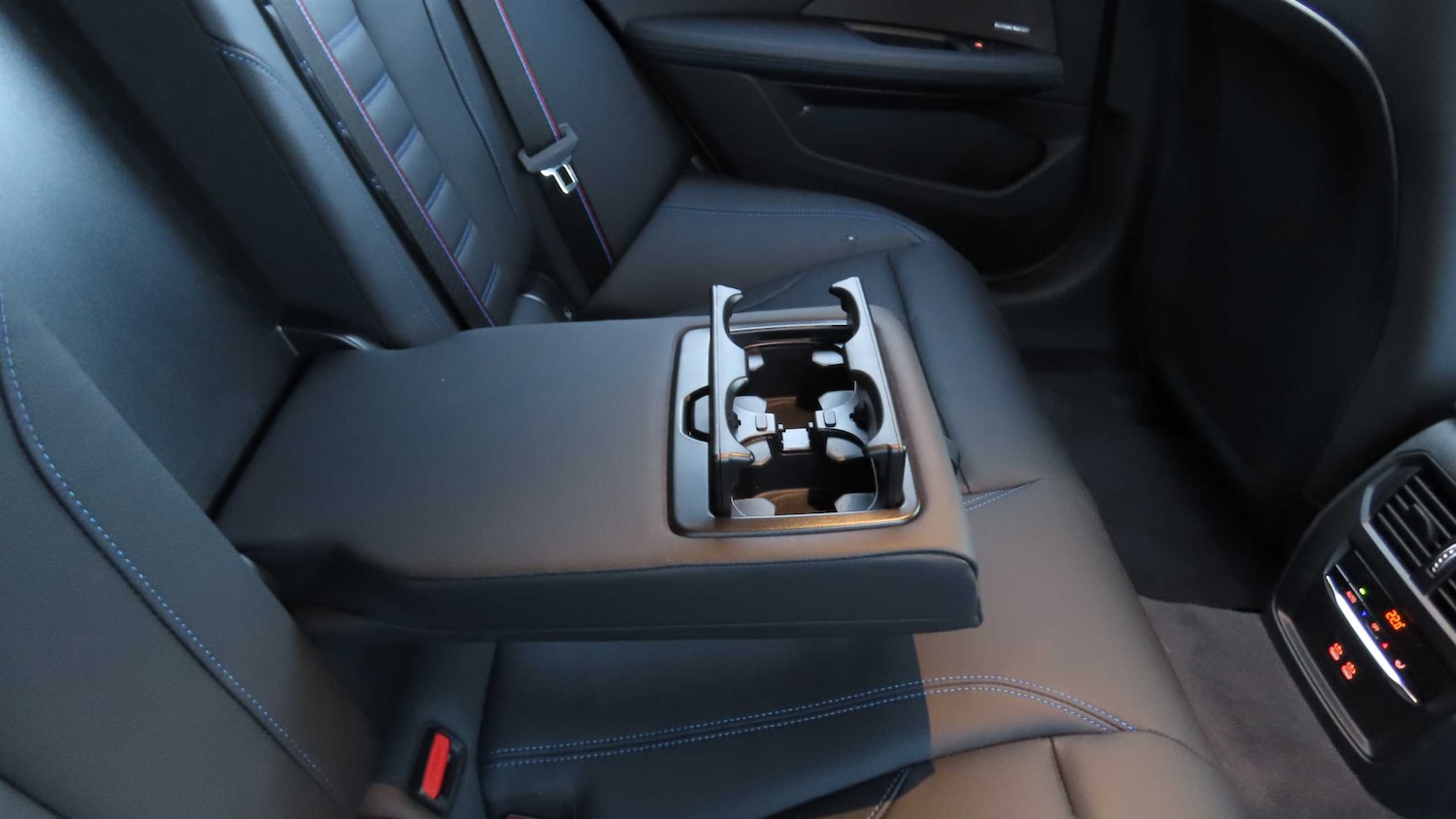 Used BMW i4 2025 for sale - 76435709: Photo 33