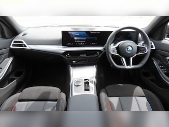 Used BMW 3 Series 2025 for sale - 75282207: Photo