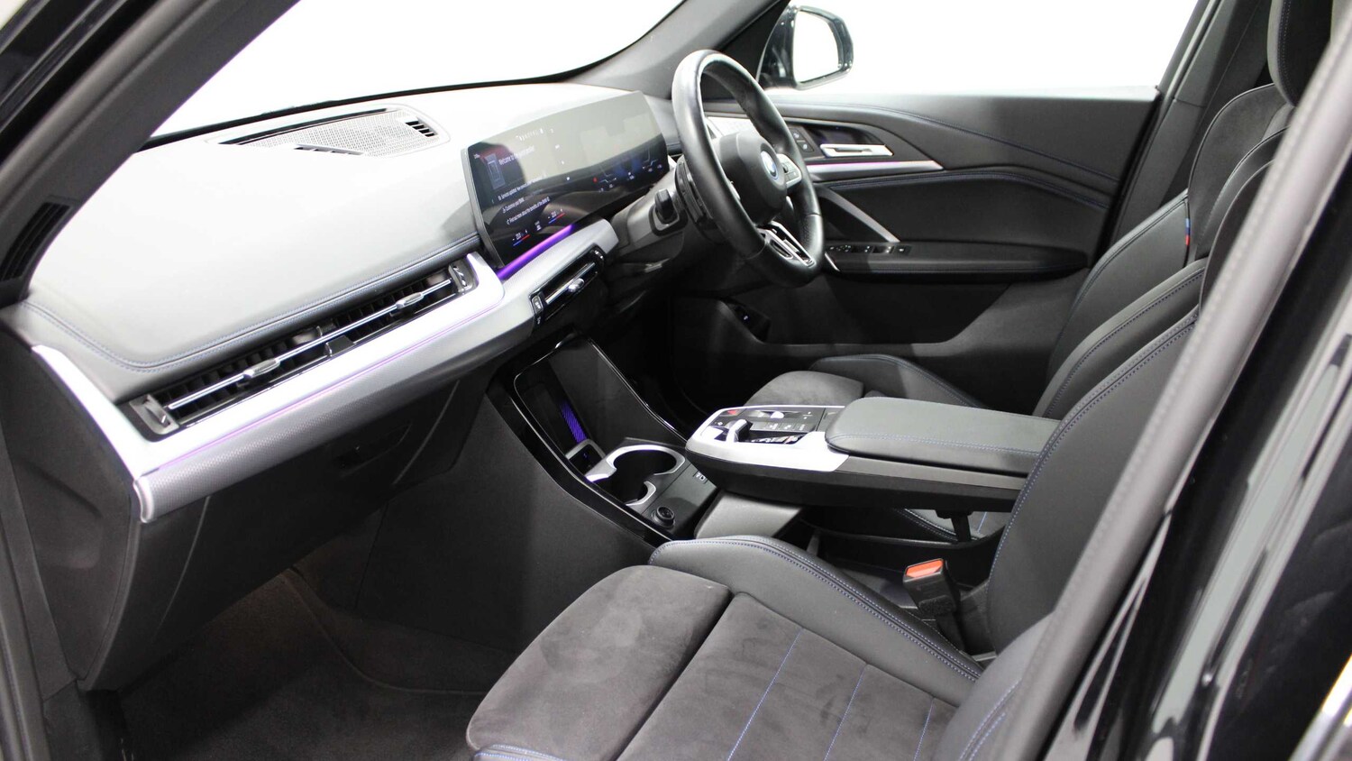 Used BMW iX1 2023 for sale - 76624689: Photo 8