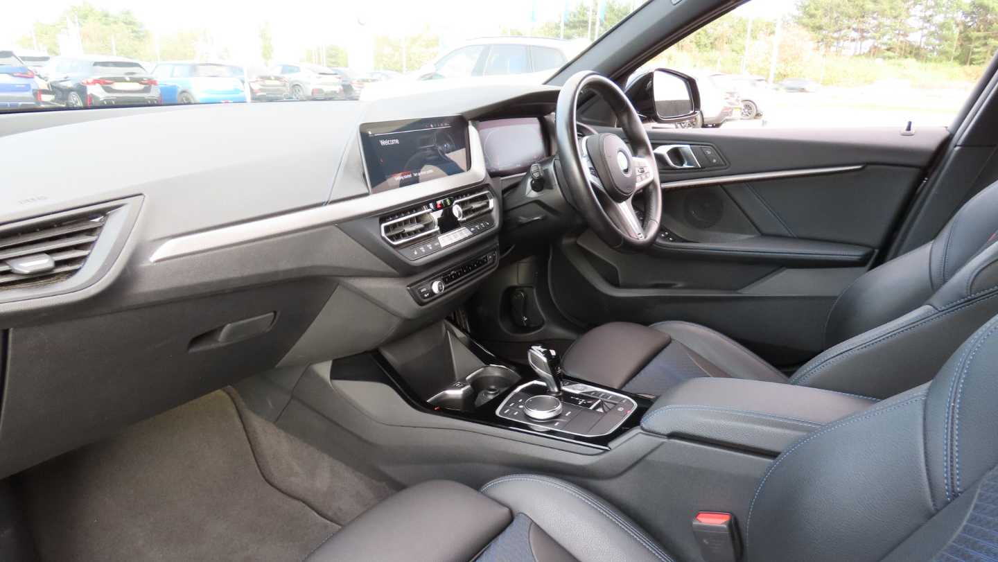 Used BMW 1 Series 2023 for sale - 76242397: Photo 7