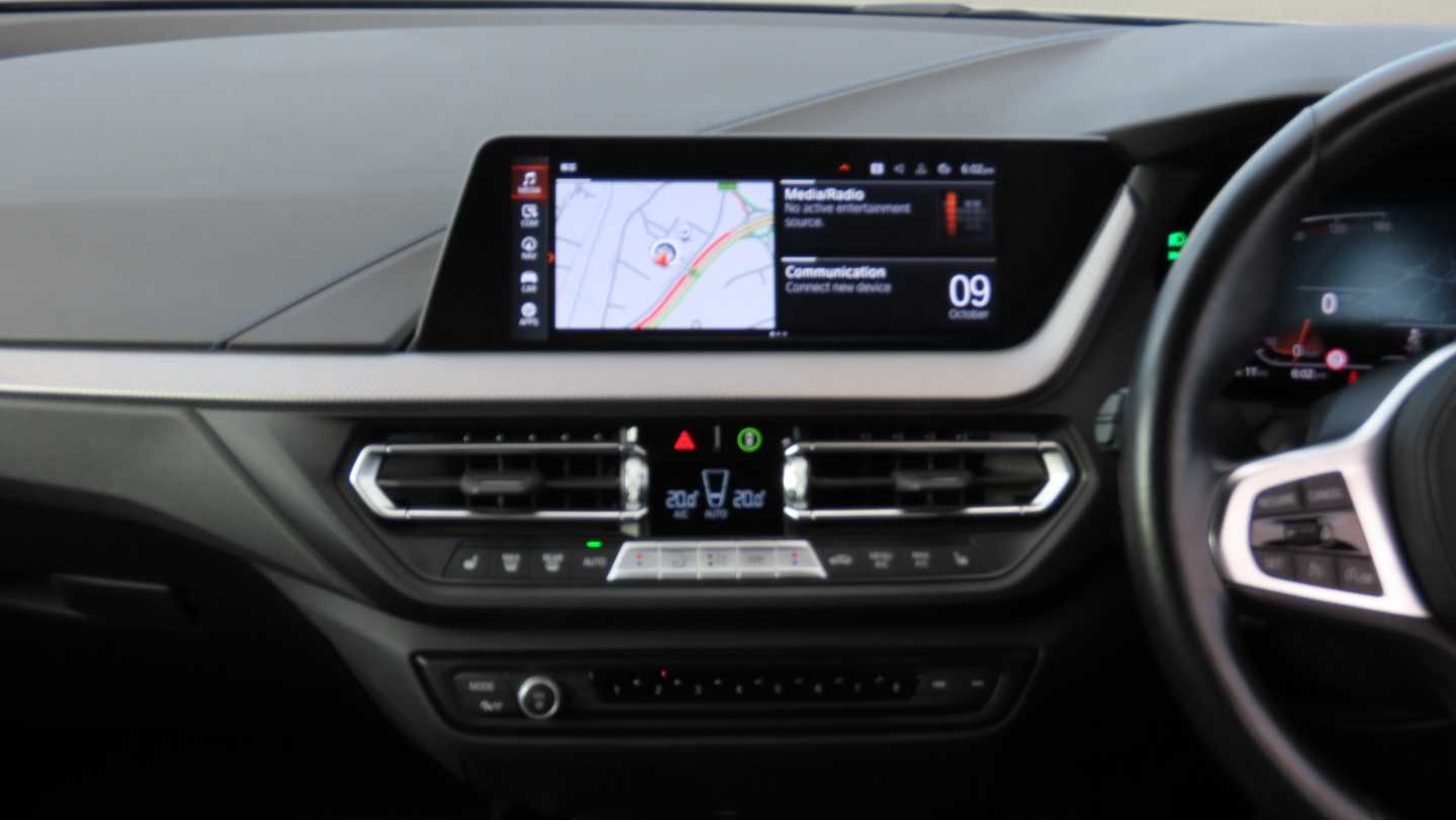 Used BMW 1 Series 2023 for sale - 76242397: Photo 8