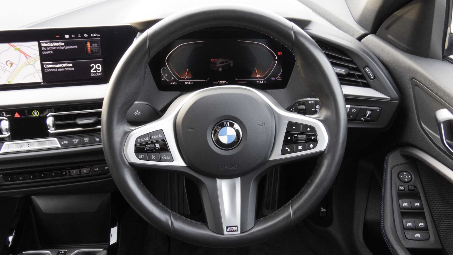 Used BMW 1 Series 2024 for sale - 76411308: Photo 5