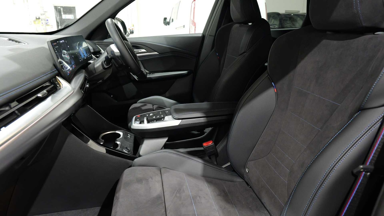 Used BMW iX1 2025 for sale - 77044216: Photo 19