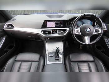Used BMW 3 Series 2021 for sale - 75699563: Photo