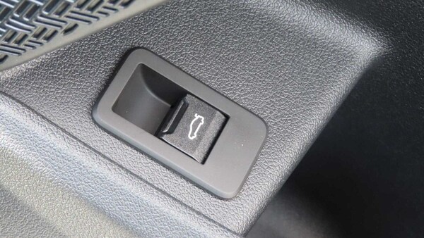 Used BMW 2 Series 2025 for sale - 75282204: Photo 21