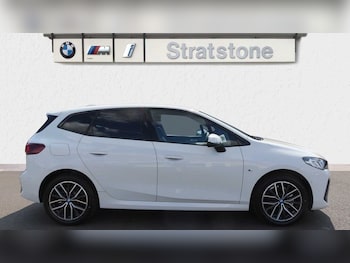 Used BMW 2 Series 2025 for sale - 75282204: Photo