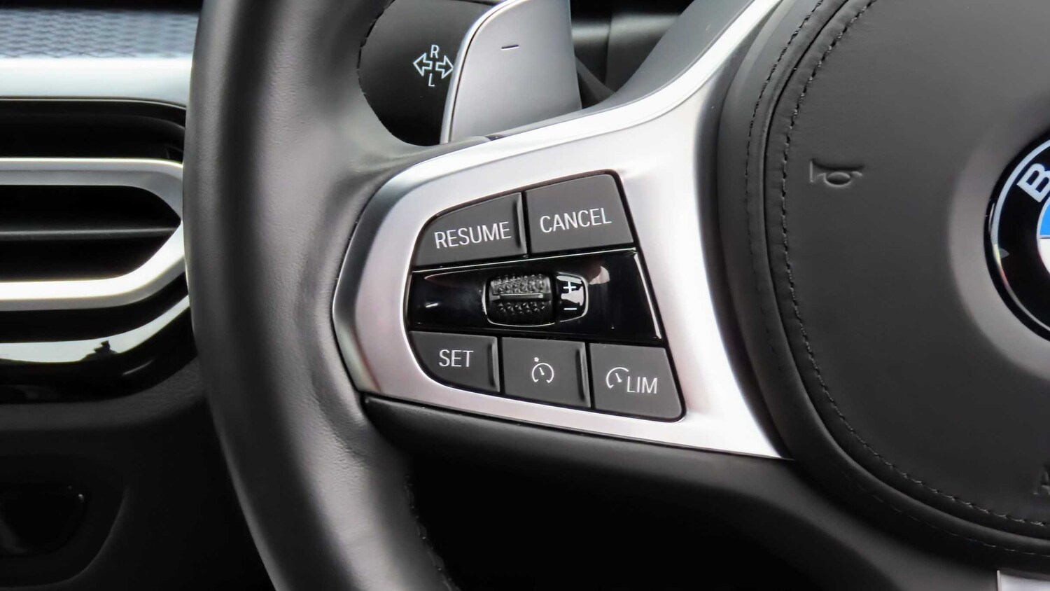 Used BMW 3 Series 2023 for sale - 76889760: Photo 27