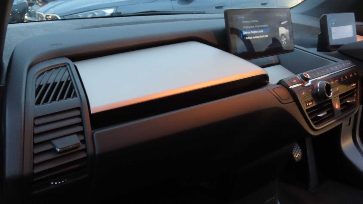 Used BMW i3 2019 for sale - 76804900: Photo 24