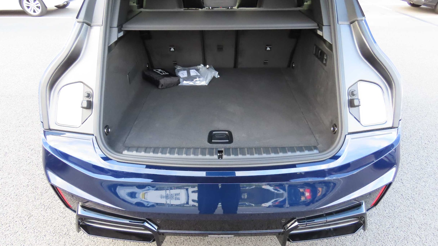 Used BMW iX 2025 for sale - 76564455: Photo 13