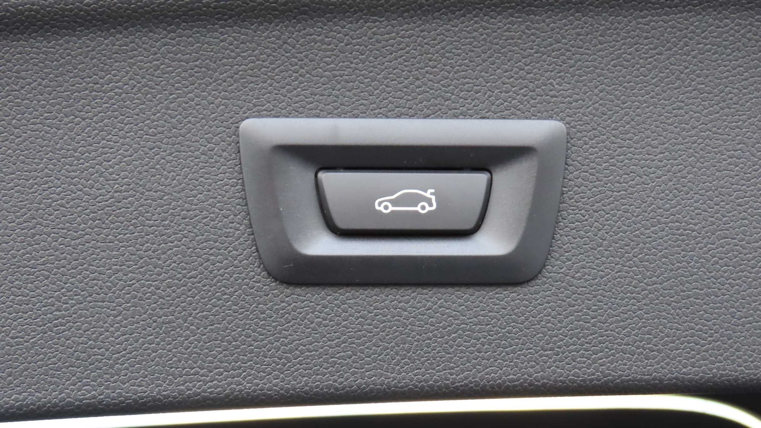 Used BMW iX 2025 for sale - 76564455: Photo 17