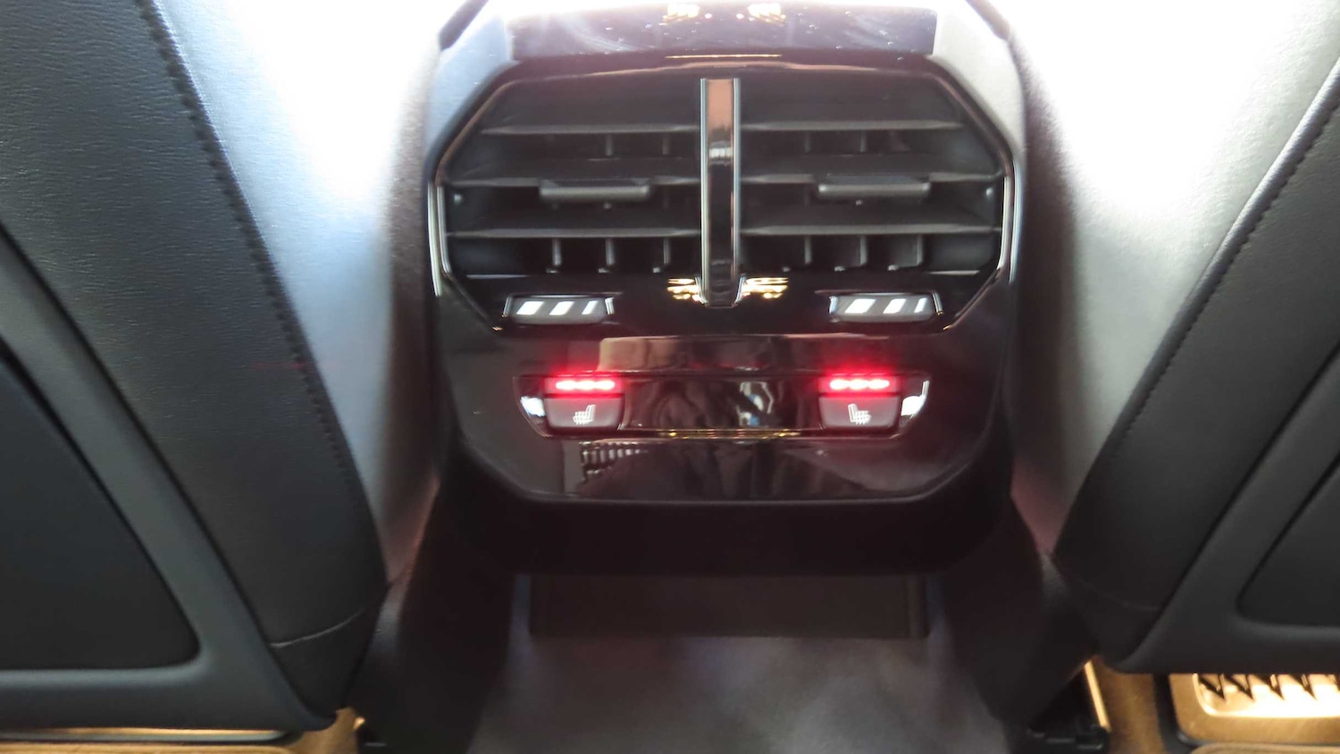 Used BMW iX 2025 for sale - 76564455: Photo 35