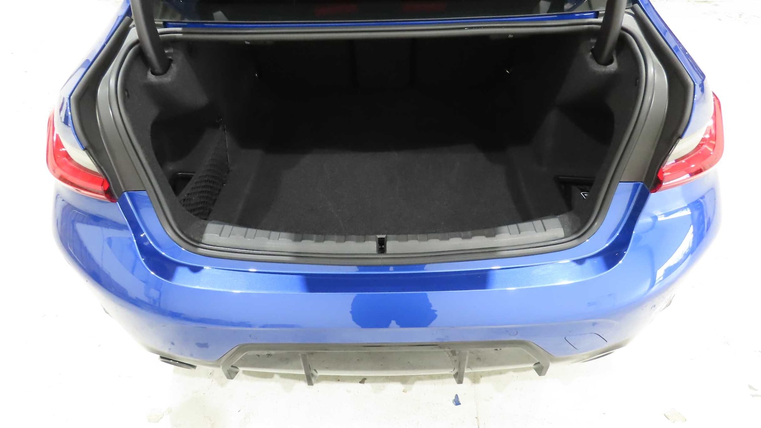 Used BMW 3 Series 2024 for sale - 76624567: Photo 13