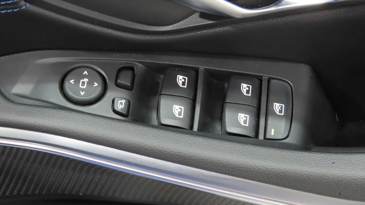 Used BMW 3 Series 2024 for sale - 76624567: Photo 19