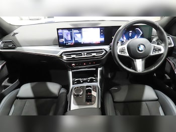 Used BMW 3 Series 2024 for sale - 76624567: Photo