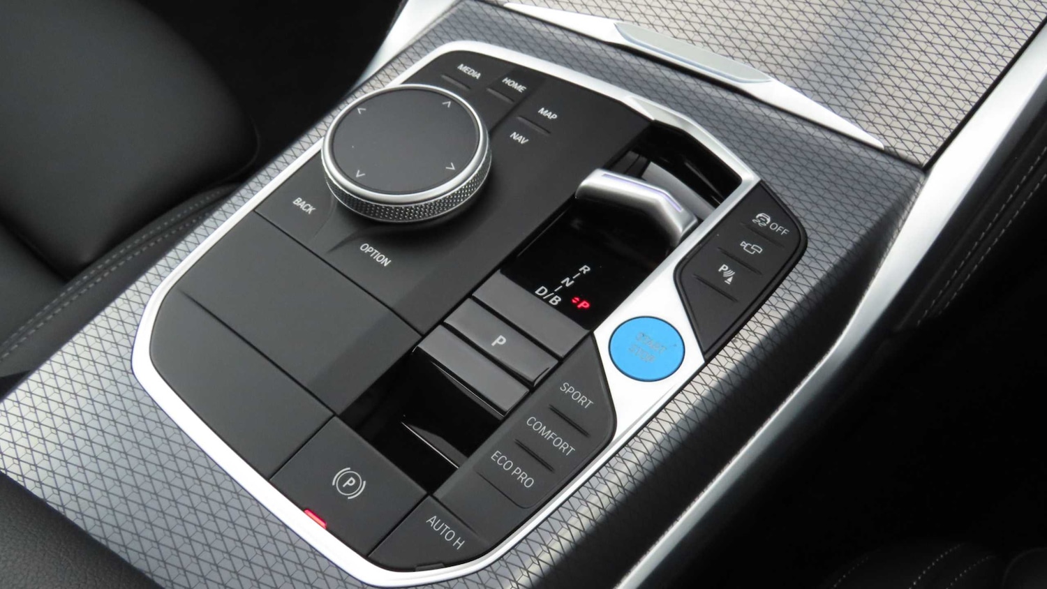 Used BMW i4 2024 for sale - 76113579: Photo 11