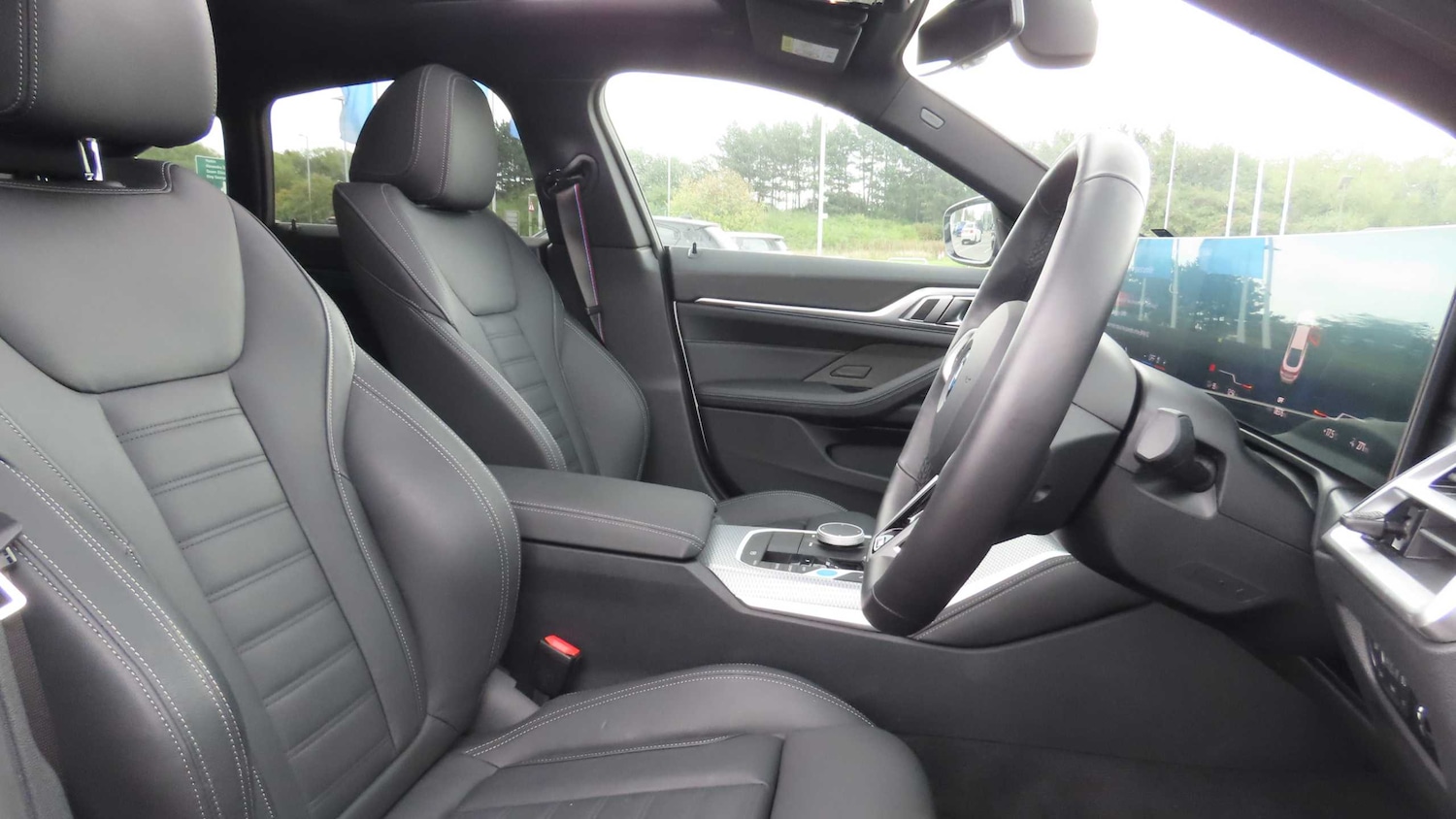 Used BMW i4 2024 for sale - 76113579: Photo 12