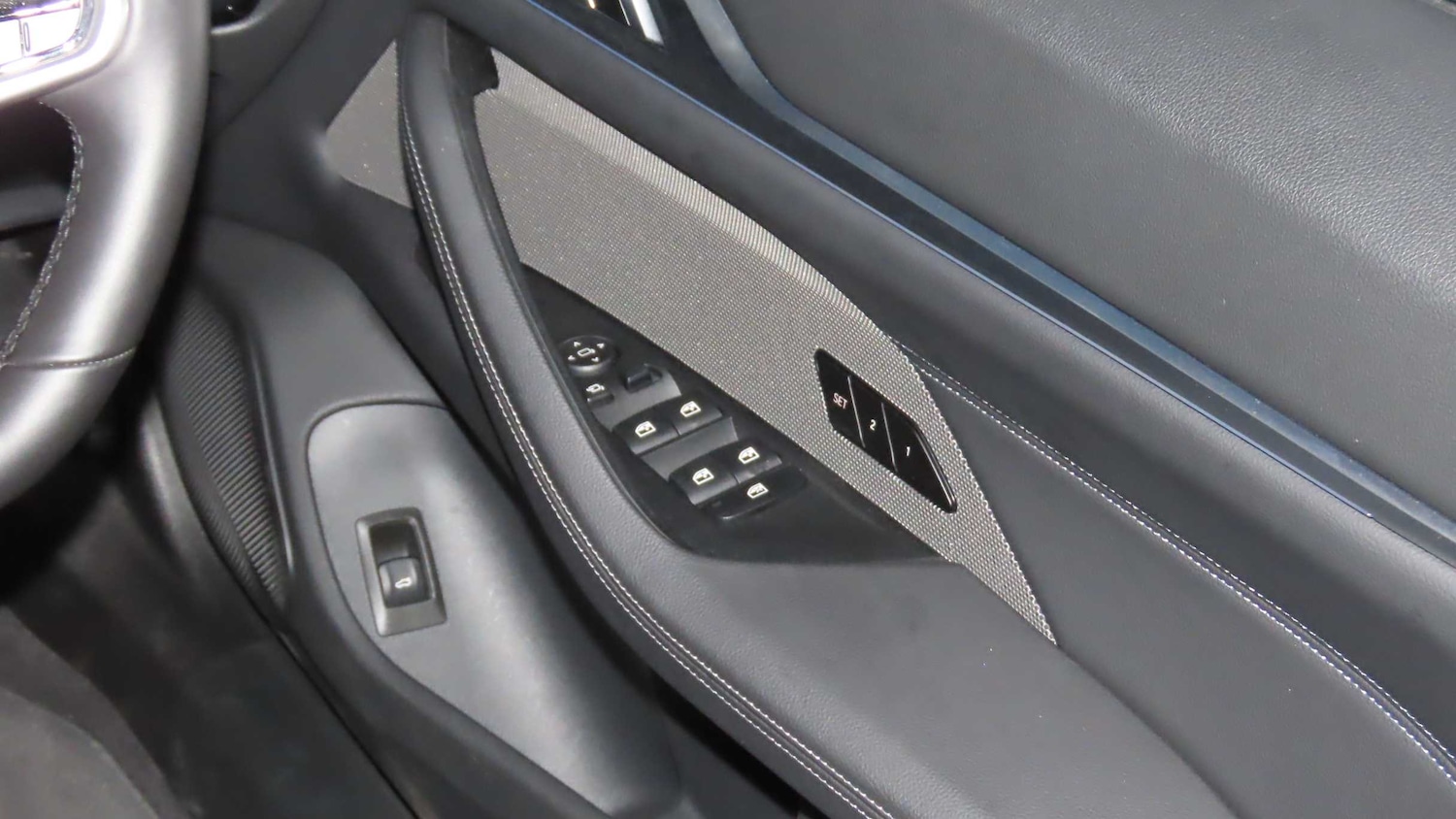 Used BMW i4 2024 for sale - 76113579: Photo 34