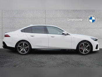 Used BMW i5 2024 for sale - 79339952: Photo