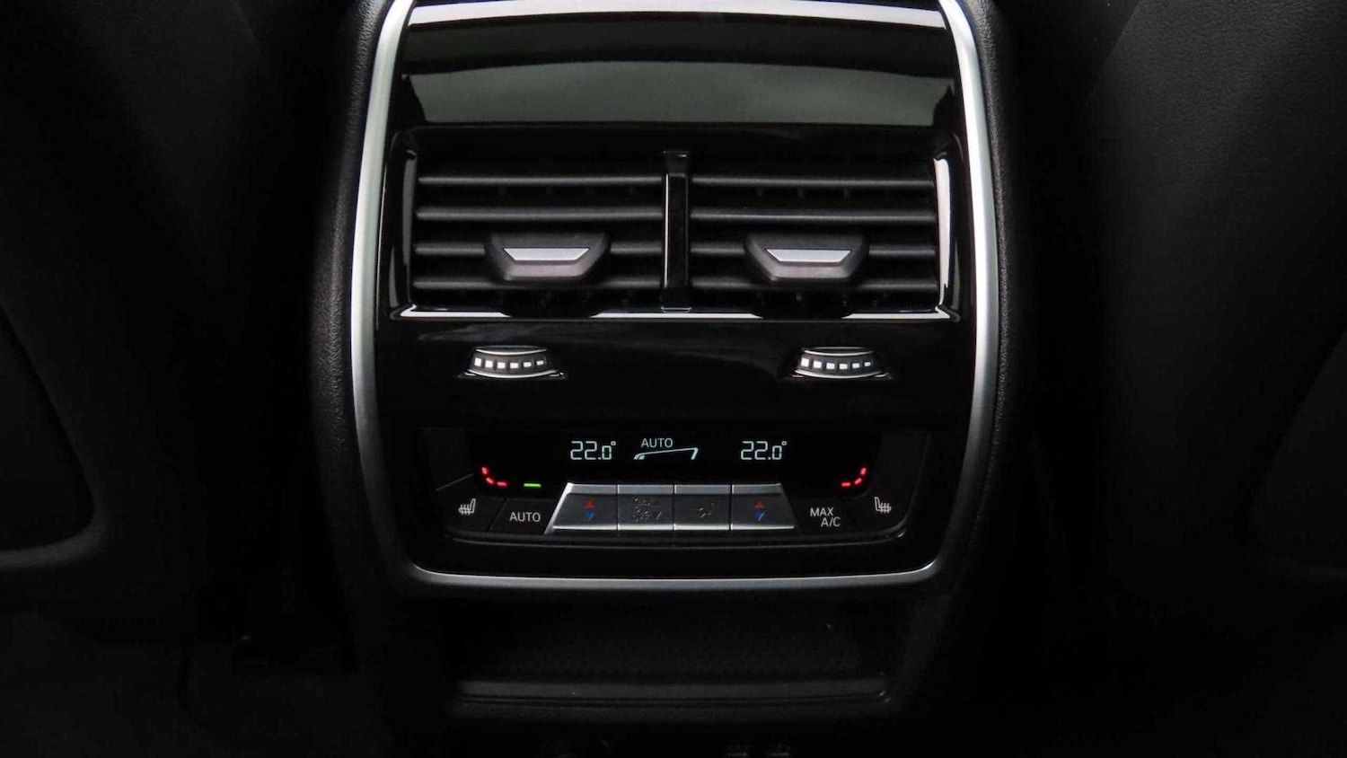 Vehicle 33