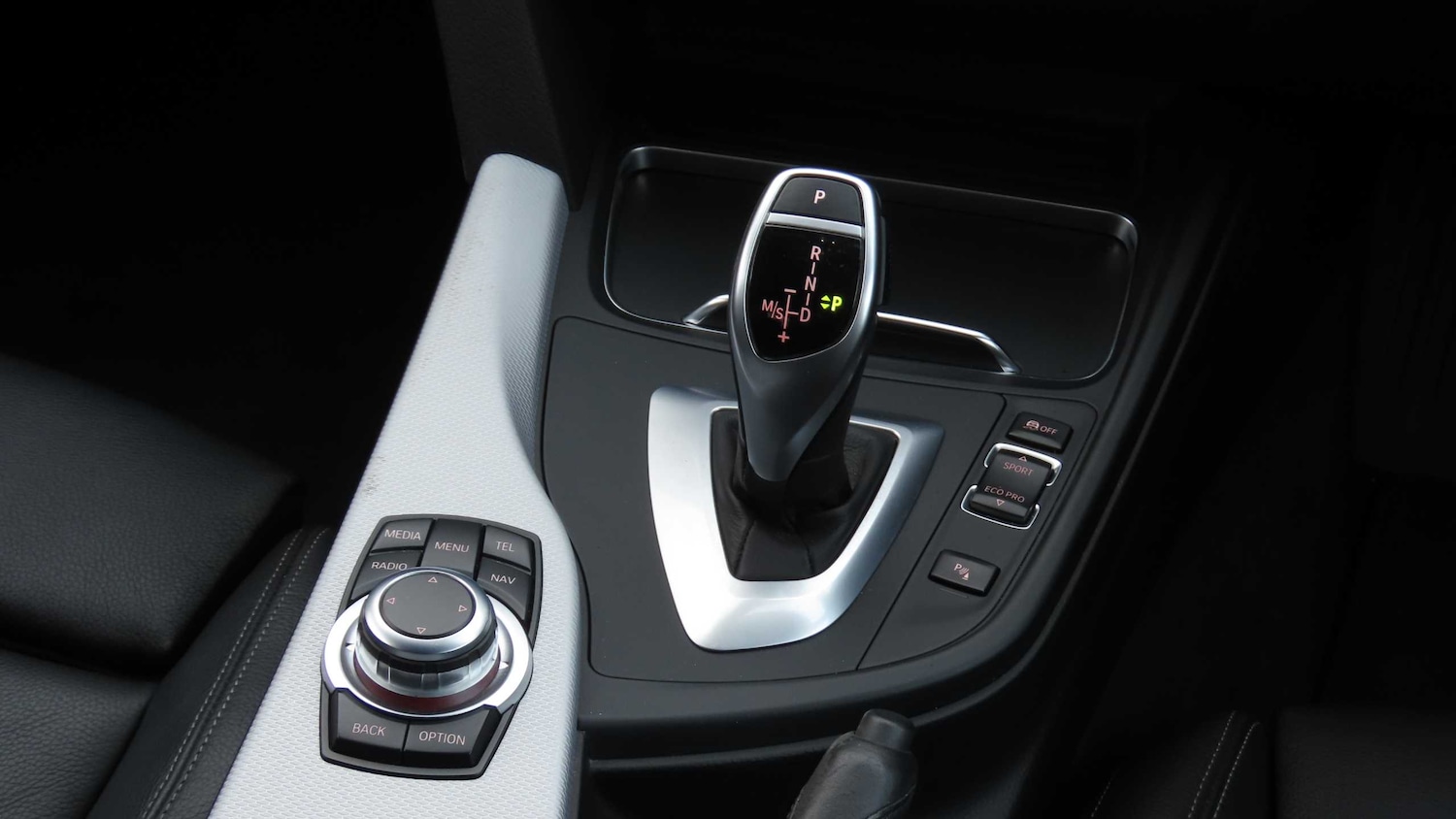 Used BMW 3 Series 2017 for sale - 76916132: Photo 10