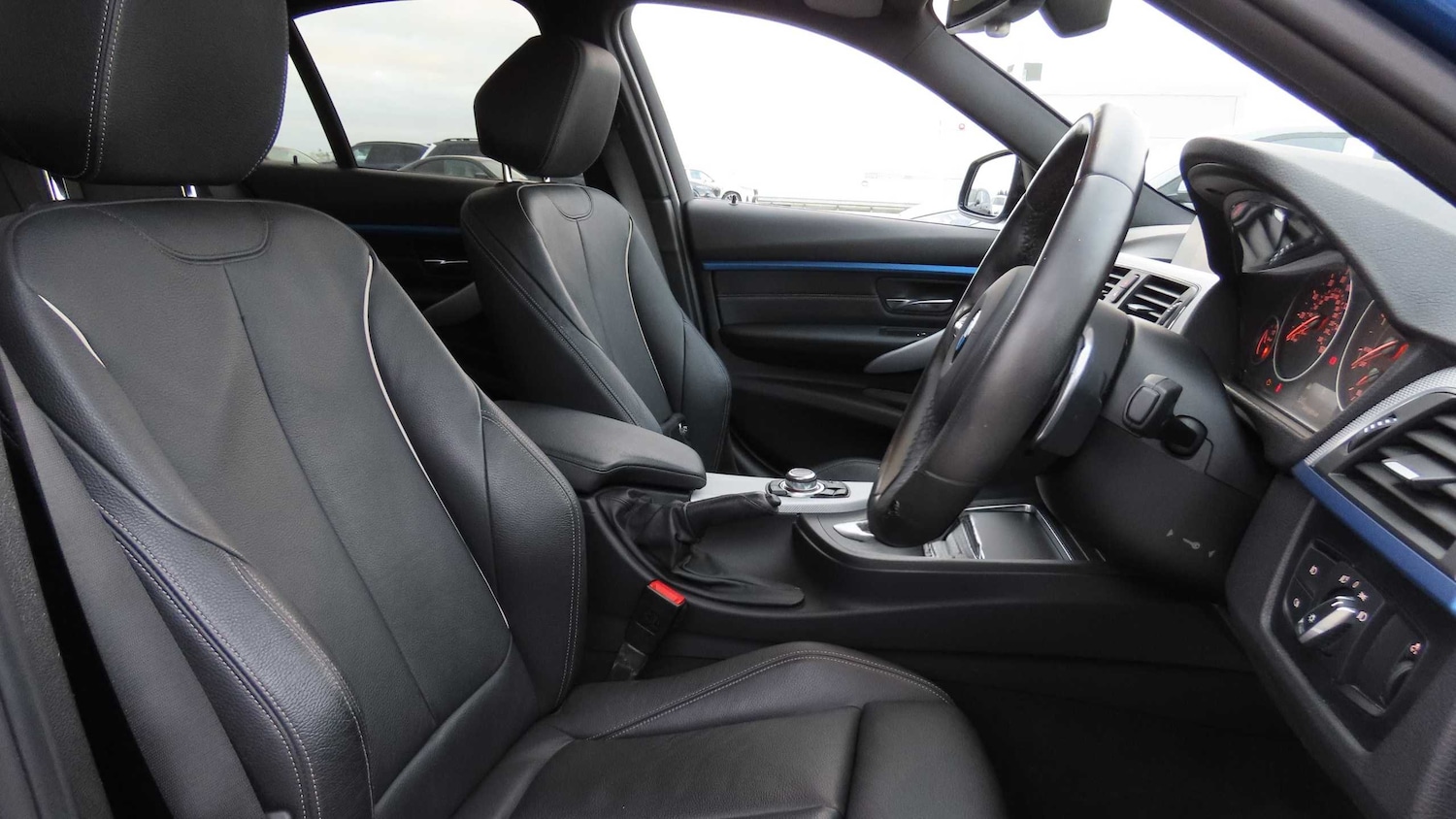 Used BMW 3 Series 2017 for sale - 76916132: Photo 11