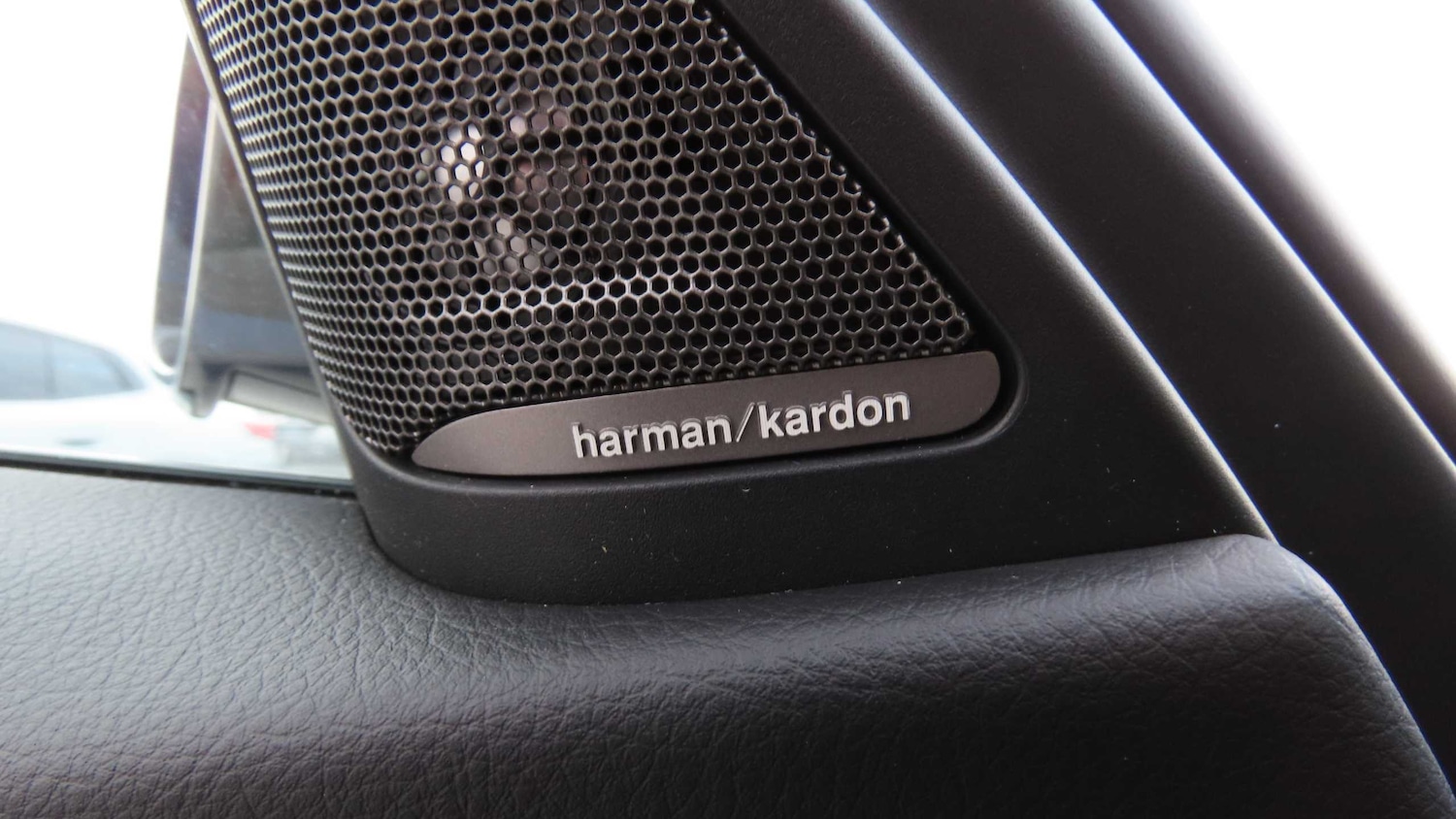 Used BMW 3 Series 2017 for sale - 76916132: Photo 23