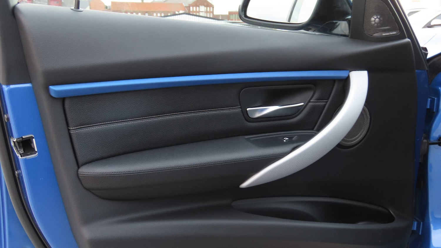 Used BMW 3 Series 2017 for sale - 76916132: Photo 24