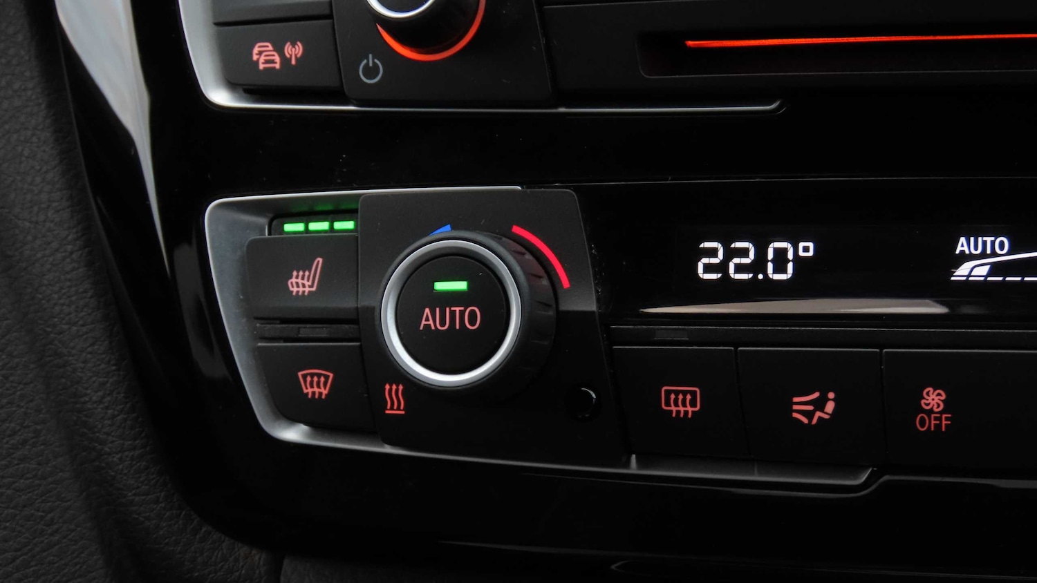 Used BMW 3 Series 2017 for sale - 76916132: Photo 30