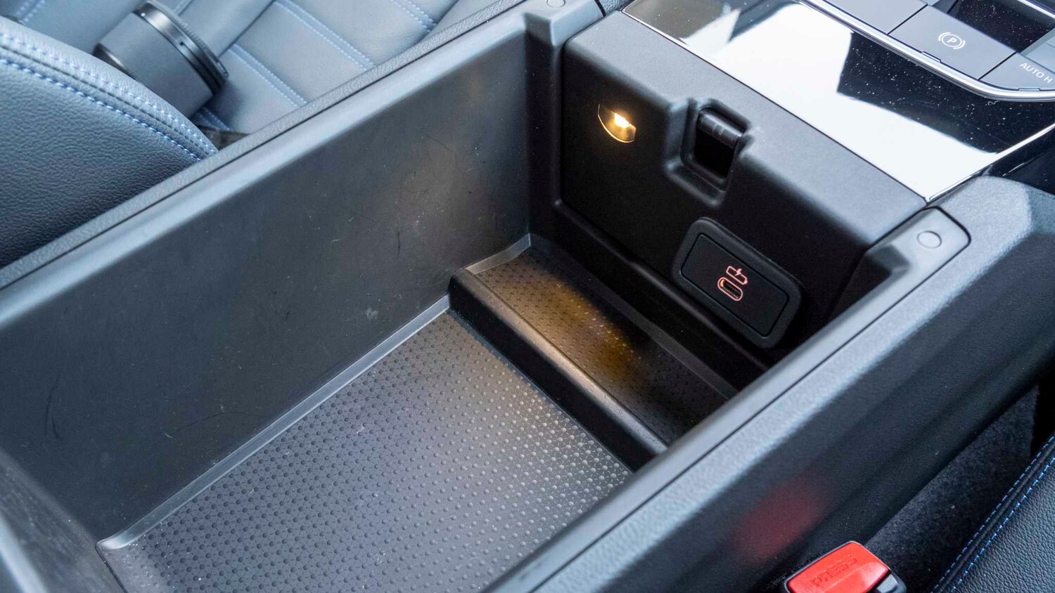 Used BMW 2 Series 2024 for sale - 77787090: Photo 29