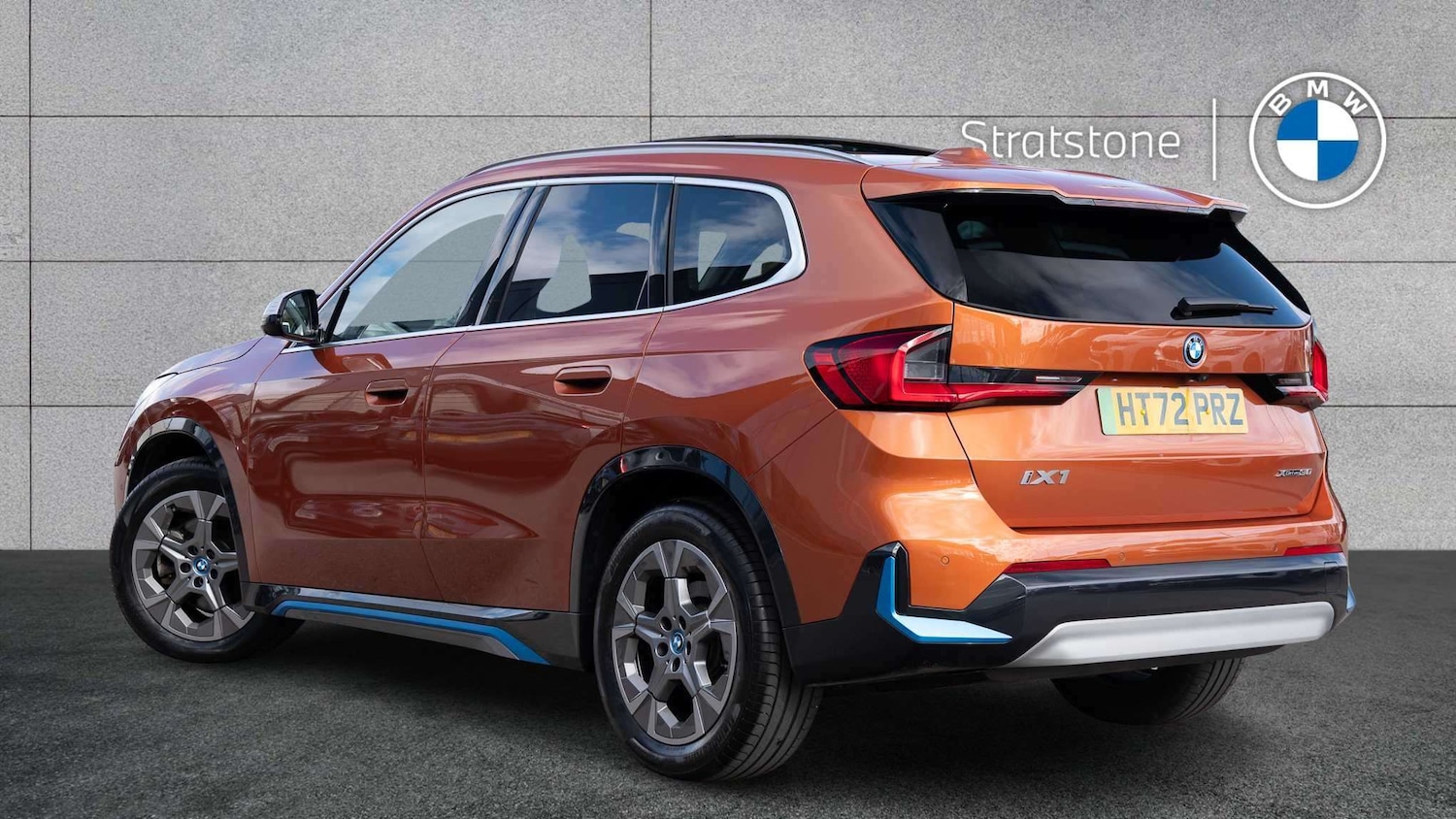 Used BMW iX1 2023 for sale - 78118556: Photo 2