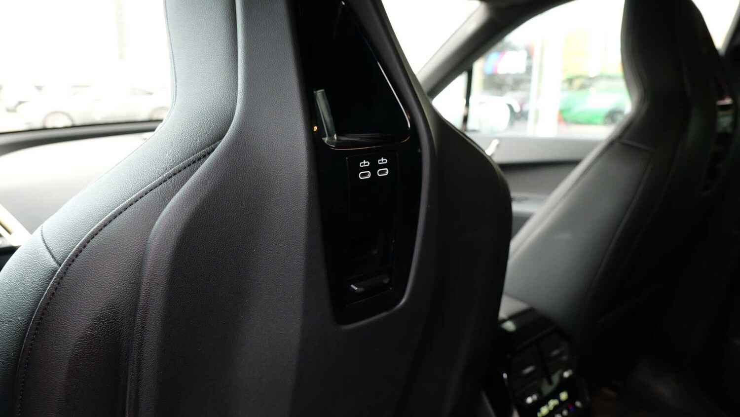 Used BMW iX for sale - 77861043: Photo 28