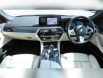 Used BMW 5 Series 2022 for sale - 75818757: Photo